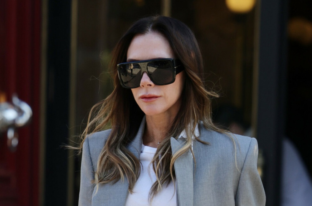 Victoria Beckham Ungkap Proses Mendesain Gaun Pernikahan Mel C