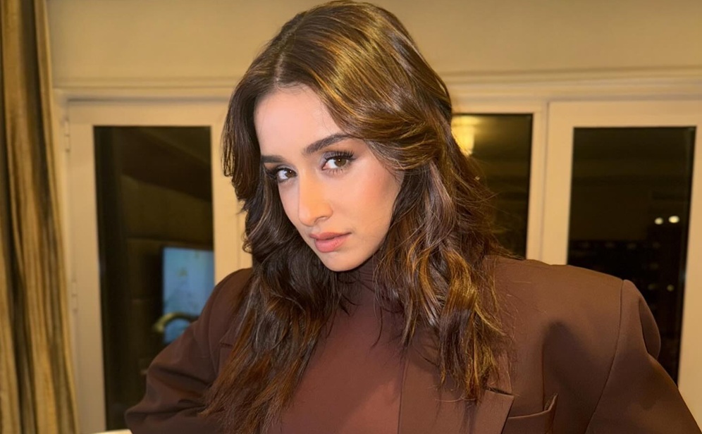 Shraddha Kapoor Ungkap Rahasia Kulit Glowing dan Rambut Sehat